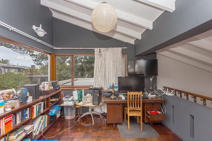 To Let 5 Bedroom Property for Rent in Milnerton Western Cape